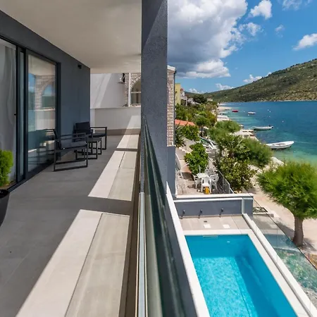 House Galesic Villa *