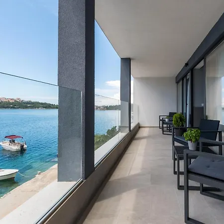 House Galesic * Podglavica