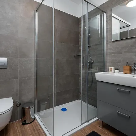 House Galesic * Podglavica